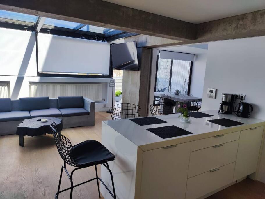 Gazi Pool House Apartment Атина Екстериор снимка