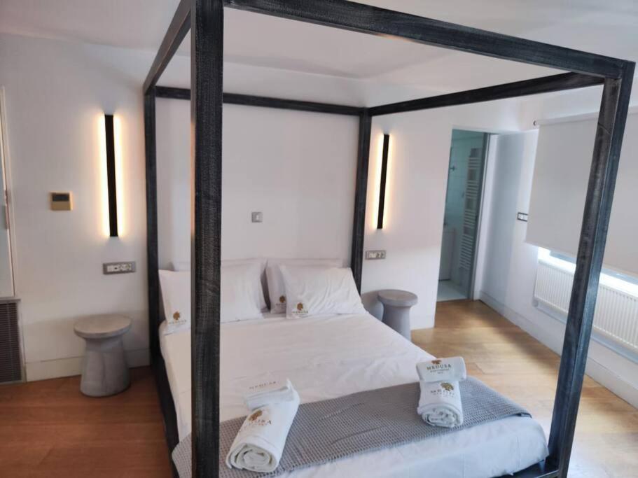 Gazi Pool House Apartment Атина Екстериор снимка